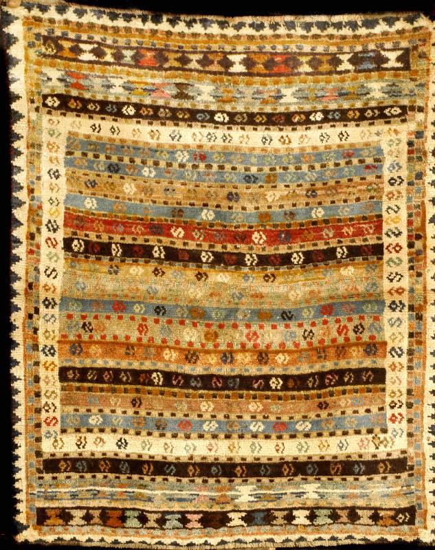 Gabbeh Turkbaft, Persien, ca. 70 Jahre, Wolle auf Wolle, ca. 120 x 100 cm, SchÄtzwert: 1400.- EURO, EHZ: 2-3, guter Erhaltungszustand , gereinigt, ...
