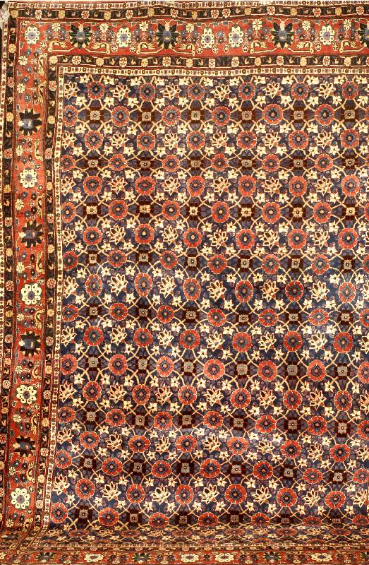 Weramin alt, Persien, um 1930, Wolle auf Baumwolle, ca. 336 x 221 cm, Schätzwert: 4900.- EURO, EHZ: 2, (greinigt), sehr guter Er haltungszustand. ...