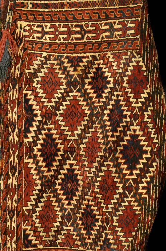 Asmalyk Alt, Turkmenistan, um 1910, Wolle auf Wolle, ca. 102 x 62 cm, Schätzwert: 1400.- EURO, EHZ: 2-3, selten und Sammelwürdig.