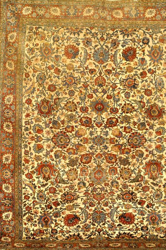 Ghom alt, Persien, um 1910, Wolle auf Baumwolle, ca. 292 x 237 cm, Schätzwert: 3500.- EURO, EHZ: 4, edler weissgrundiger Ghom in edler ...