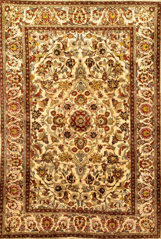 Seiden Souf Keschan Antik, Zentralpersien, um 1900, Naturseide, ca. 175 x 120 cm, Schätzwert: 4500.- EURO, EHZ: 3, mitlere Knüpf ung, sehr selten, ...