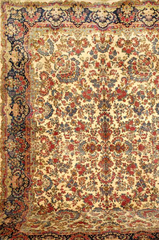 Kerman lawar alt, (Us Re-Import) SÜdpersien, um 1930/40, Wolle auf Baumwolle, ca. 374 x 267 cm, SchÄtzwert: 4900.- EURO, EHZ: 3, Gesamt guter ...