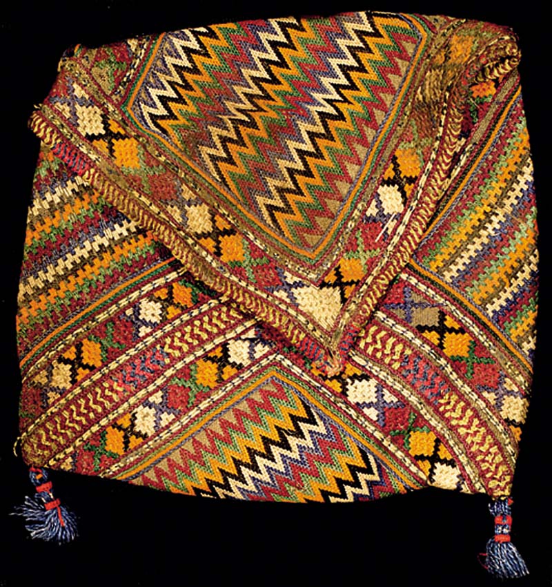 Korantasche fein Antik, Turkmenistan, um 1900, Baumwolle, ca. 17 x 18 cm, SchÄtzwert: 900.- EURO, EHZ: 3-4