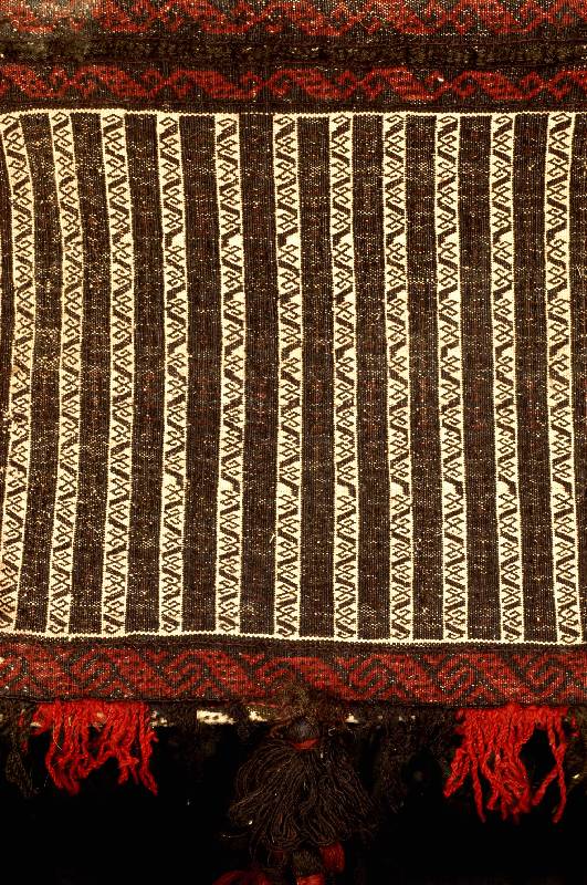 Belusch Tasche, Persien, ca. 60 Jahre, Wolle auf Baumwolle, ca. 45 x 46 cm, Schätzwert: 650.- EURO, EHZ: 3