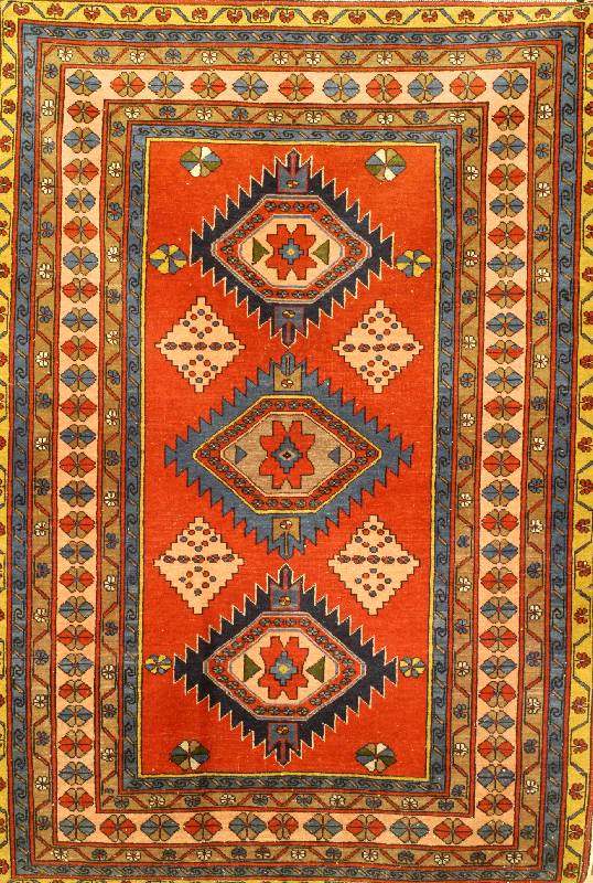 Schirwan, Rußland, ca. 40 Jahre, Wolle auf Baumwolle, ca. 155 x 109 cm, SchÄtzwert: 1900.- EURO, EHZ: 3, guter Zustand.