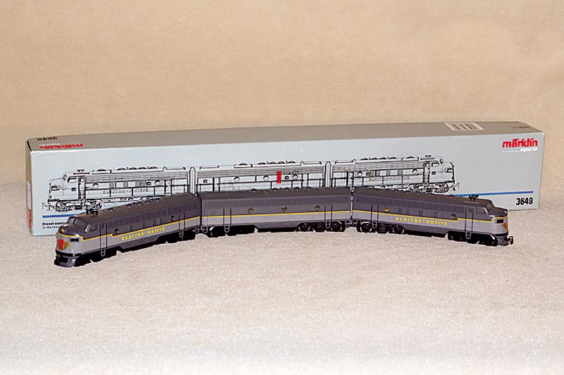 Diesel-elektrische Lok, MÄrklin, 80er Jahre, Spur HO, Nr. 3649, digital, lt. Einl. intakt , min. bespielt, im orig. Karton