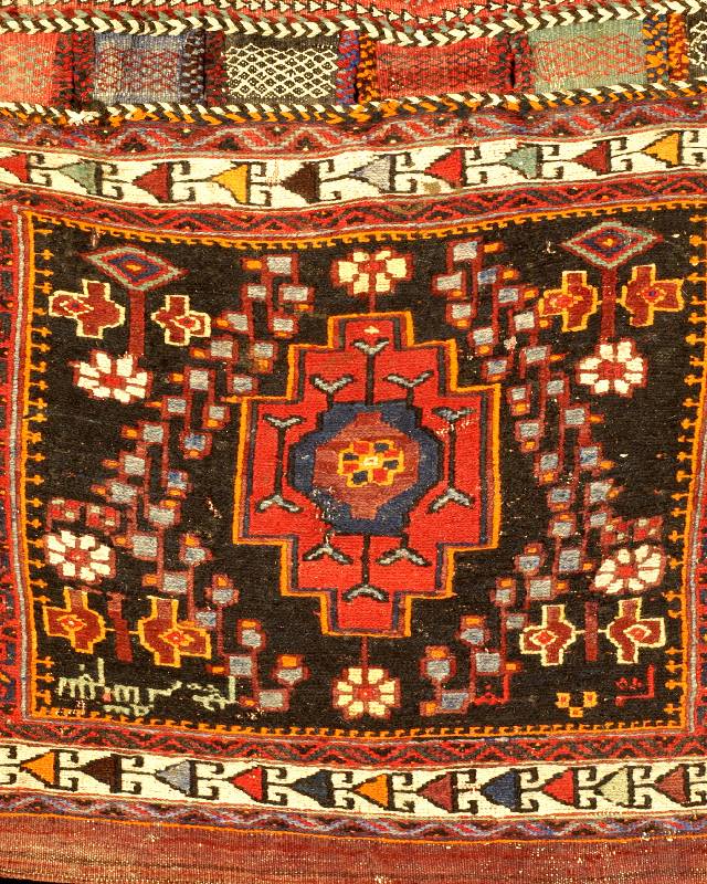 Kamel Tasche, Persien, um 1920, Wolle auf Wolle, ca. 66 x 74 cm, Schätzwert: 1100.- EURO, EHZ: 3, Selten und Sammelwürdig.