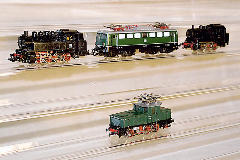 E-Lok, MÄrklin, 50er Jahre, Spur HO, CE 800, Nr. 3001, Version 1, Replika-Karton, intakt, sehr guter Zustand, sammelwÜrdig