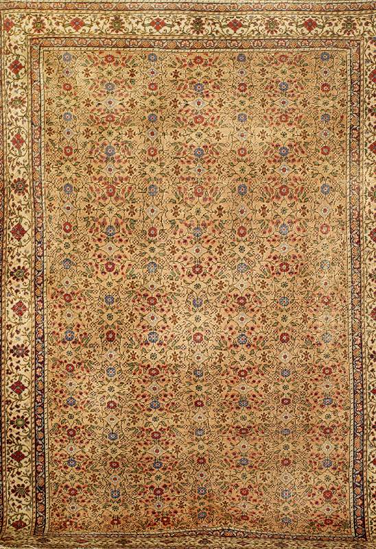 Kaiseri Alt, Türkei, um 1940, Wolle auf Baumwolle, ca. 212 x 153 cm, Schätzwert: 1200.- EURO, EHZ: 3, schöne ruhige Farbgestalt