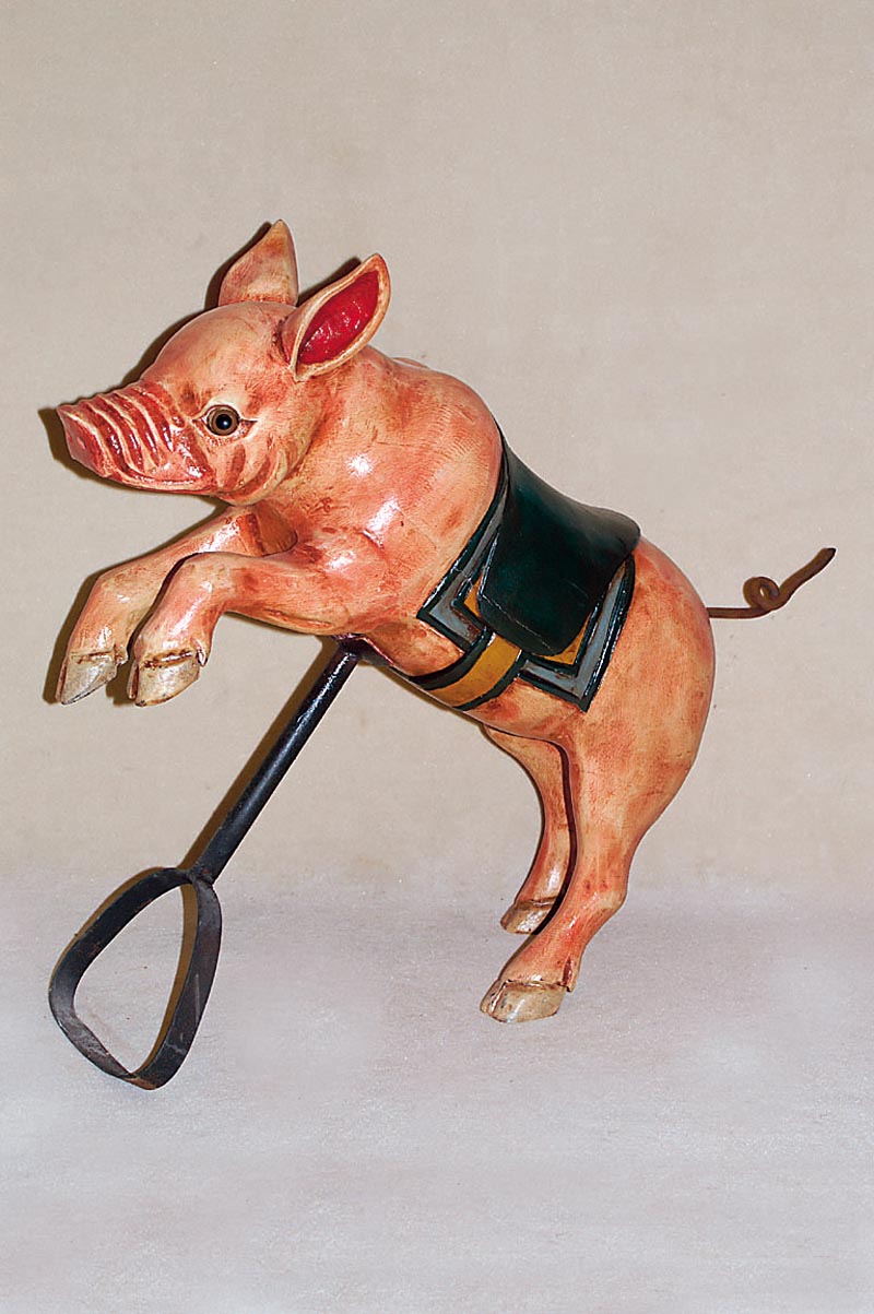 Karusselfigur, Schwein, 2. HÄlfte 20. Jh., Holz, gescnitzt, bunt gefasst, l. Gebr.-Spuren , H. ca. 66 cm