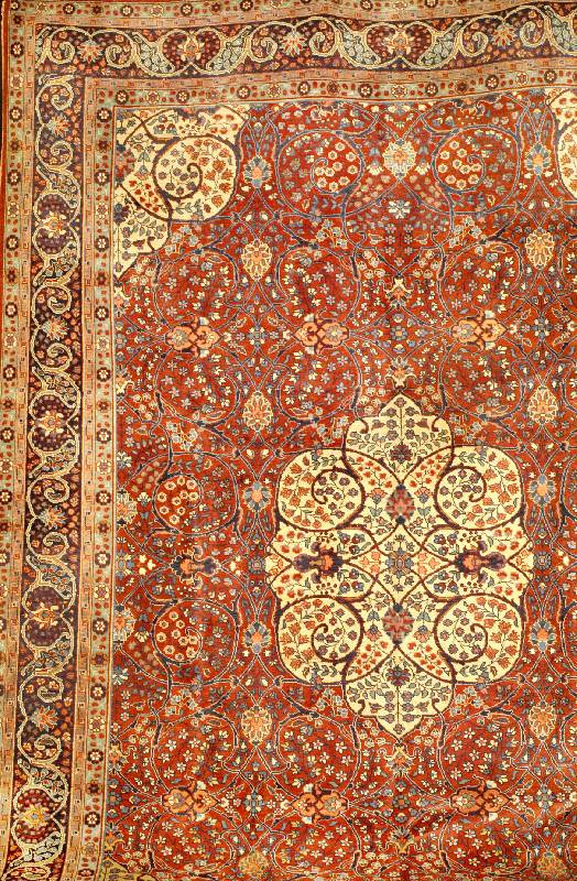 Täbriz Alt, Persien, um 1920, Wolle auf Baumwolle, ca. 360 x 250 cm, Schätzwert: 3200.- EURO, EHZ: 4, Schöner alter Täbriz geha lten in einen ...