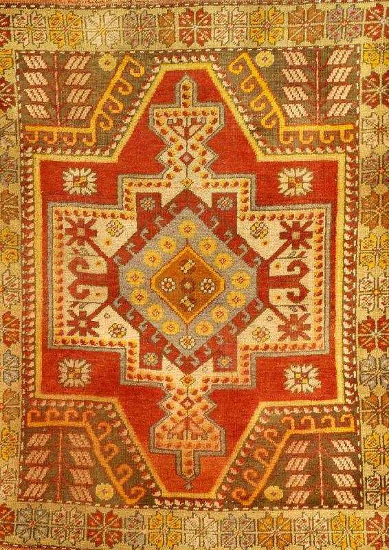 Melas Antik, Türkei, um 1900, Wolle auf Wolle, ca. 129 x 100 cm, Schätzwert: 1400.- EURO, EHZ: 3 (Gesamt guter Zustand), Selten un d ...