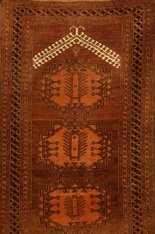 Ersari Antik, Turkmenistan, um 1900/10, Wolle auf Wolle, ca. 136 x 85 cm, SchÄtzwert: 1000.- EURO, EHZ: 2-3