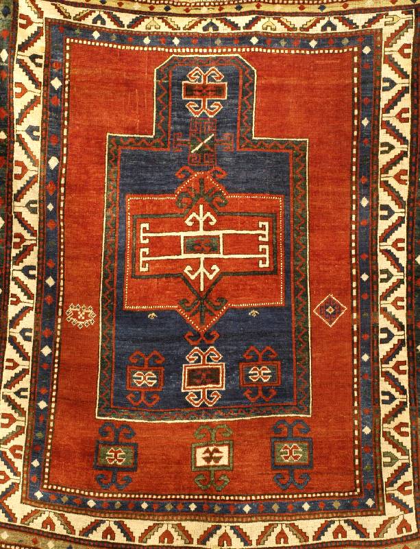 Fachalo Kazak Antik, SÜdrußland Zentralkauk sus, reine Pflanzenfarben, 19.Jahrhundert, Wol le auf Wolle, ca. 197 x 157 cm, SchÄtzwert: 16 000,- ...