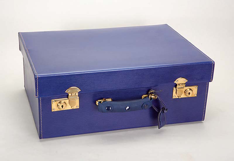 Koffer GOLDPFEIL, Serie Tradition, royalblaues Leder, SchlÜssel anbei, ca. 20 x 51 x 37 cm, Gebr.-Sp.