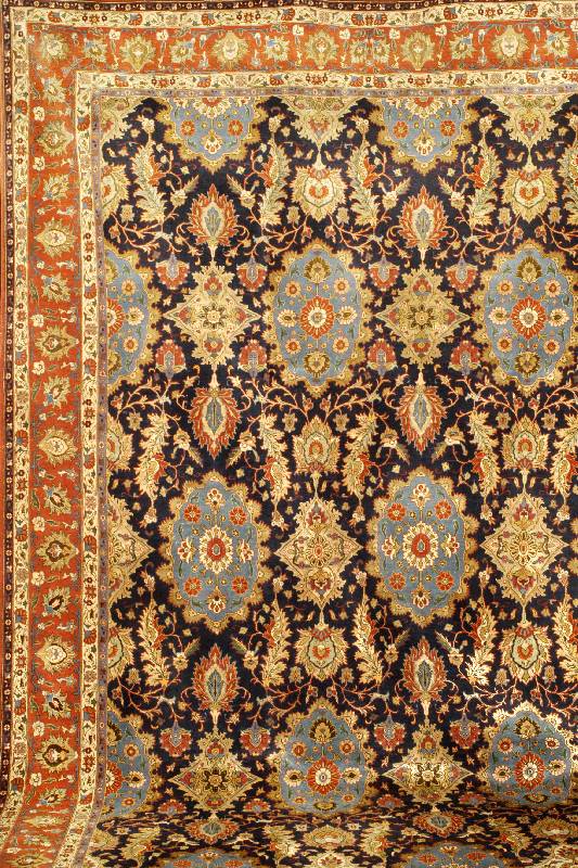 Esfahan Alt fein, Zentralpersien, um 1940, Korkwolle mit Seide, ca. 360 x 243 cm, Schätzw ert:10500.- EURO, EHZ: 2 (altersbedingt in ein en ...