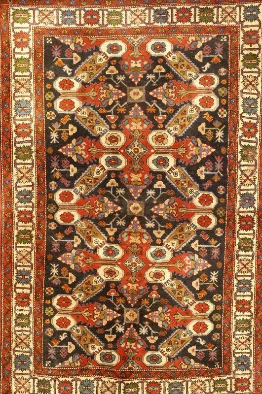 Seychour Kazak Alt, Kaukasus, um 1950, Wolle auf Wolle, ca. 190 x 126 cm, Schätzwert: 2000.- EURO, EHZ: 3 (altersbedingt in einen he rvorragenden ...