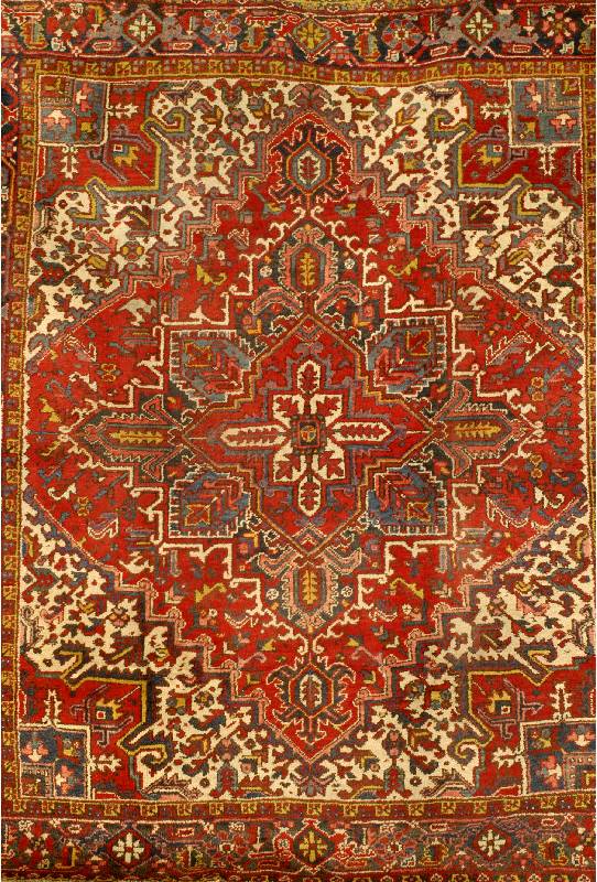 Heriz, Persien, um 1930, Wolle auf Baumwolle, ca. 263 x 228 cm, SchÄtzwert: 1700.- EURO, EHZ: 2-3, seltenes Maß, altersbed ingt in einen guten ...