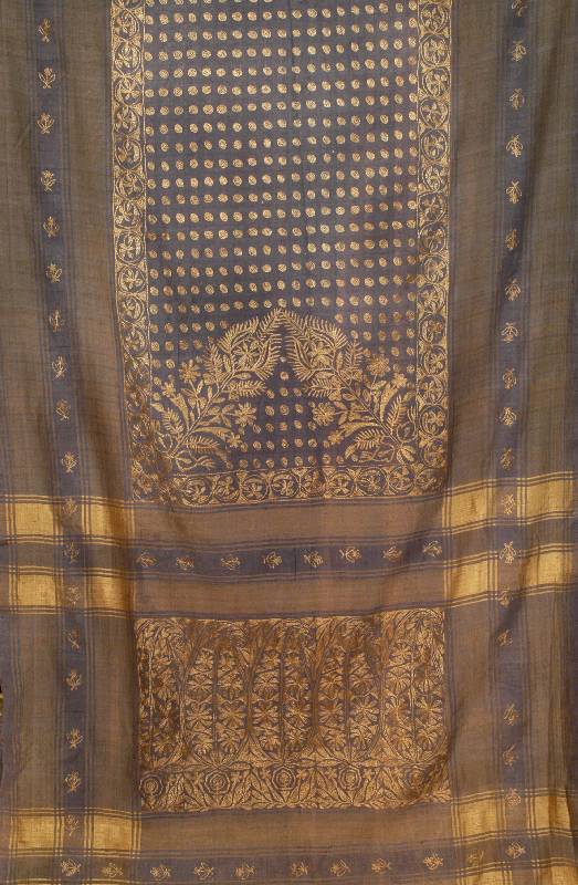 Indische Seidenstickerei, Indien, ca. 1880 Jahre, reine Naturseide, ca. 315 x 103 cm, SchÄtzwert: 1800.- EURO, EHZ: 2