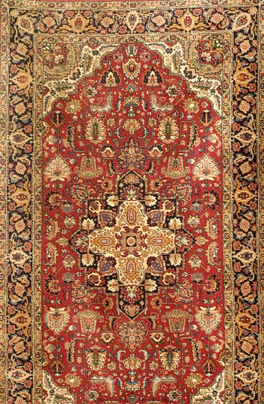 TÄbriz, China, ca. 30 Jahre, Korkwolle, ca. 396 x 83 cm, SchÄtzwert: 1700.- EURO, EHZ: 2, altersbedingt in einen sehr guten Erhaltungszu stand, ...