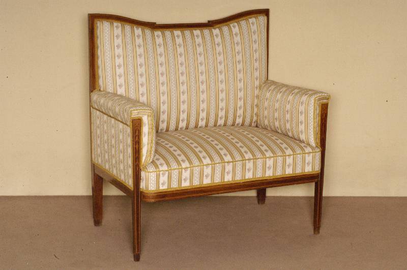 2-sitzer Sofa, deutsch, um 1900, Empirestil, Palisander massiv, z.T. furniert, konische FÜße, eingelegt mit Intarsien, Rahmen mit Fadenintarsien, ...