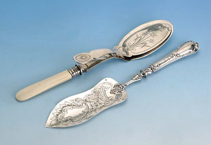 Tortenheber, Belgien, 800er Silber, reicher floraler Dekor, L. ca. 30.5 cm, in Orig.-Etui