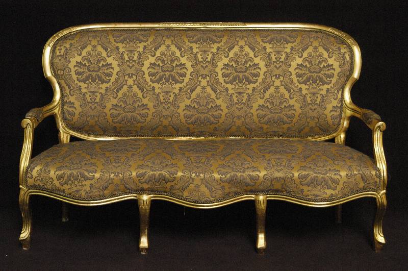 Sofa, deutsch, um 1960, Louis-Philippe-Stil, Buche massiv, goldfarben gefaßt, Polsterung und Bezug sekundÄr, elegantes MÖbel, Gebrauchsspuren, ...
