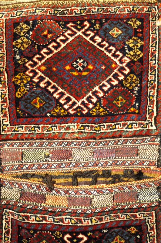 Doppeltasche Alt, Persien, um 1910/20, Wolle auf Wolle, ca. 50 x 51 cm, SchÄtzwert: 1500.- EURO, EHZ: 2