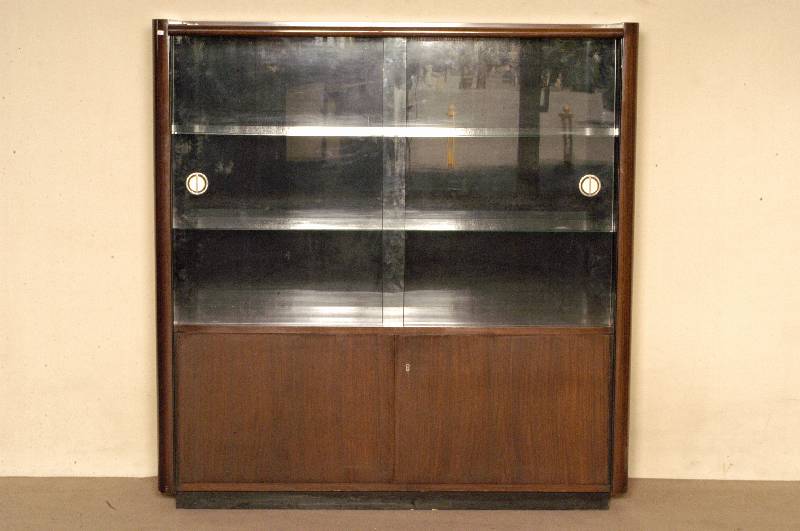 Vielzweckschrank, deutsch, um 1920, ArtDeco, Weichholz massiv und Palisanderfurnier, zweitÜriges Vitrinenteil als SchiebeglastÜren, zwei ...