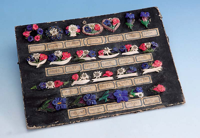 ReprÄsentationsmustertafel, Erbach um 1860/70, Hirschhorn Edelweiß in versch. Variatio- nen, in versch. ZustÄnden und Feinheit, zum Verkauf ...