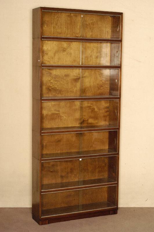 Vielzweck- bzw. BÜcherschrank, England, um 1920, System Minty Oxford, Rotholz, verglaste SchiebetÜren, schÖnes praktisches MÖbel, ...