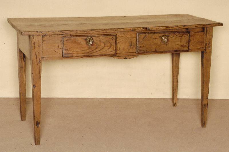 Tisch, Frankreich, um 1790, Eiche massiv, sogenannter Bezahltisch, konische Beine, 2 -schÜbig, Platte original, sehr ausgefallenes frÜhes ...