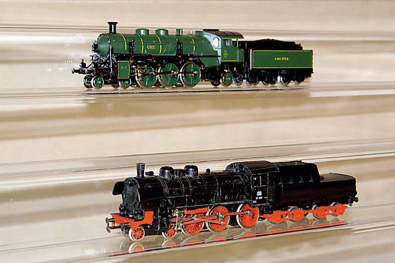 Dampflok mit Tender, MÄrklin, 70er/80er Jahre, Spur HO, Nr. 3092, KÖnigl. Bay. STS.B, grÜn, lt. Einl. intakt, im orig. Karton, l. bespielt