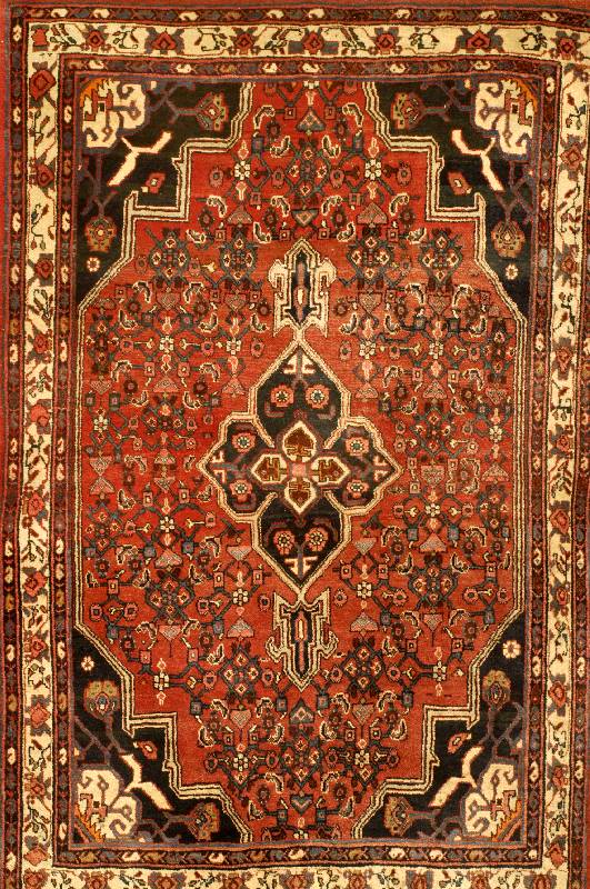Bidjar Alt, Persien, ca. 60 Jahre, Wolle auf Baumwolle, ca. 170 x 108 cm, SchÄtzwert: 1500.- EURO, EHZ: 3