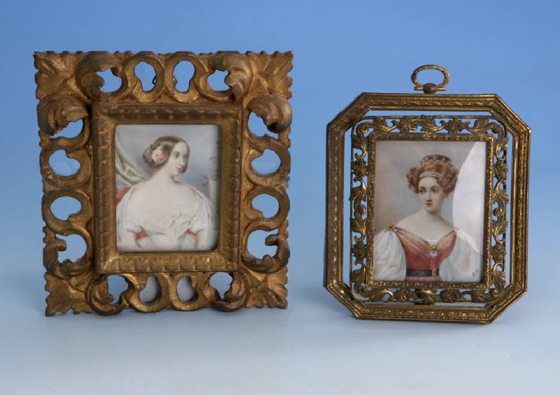 Miniaturmalerei, um 1890/1900, Elfenbein, nach dem Vorbild der bayrischen SchÖhnheitsgalerei, monogr. R.H., Metall- rahmen, ca. 8.5 x 7 cm