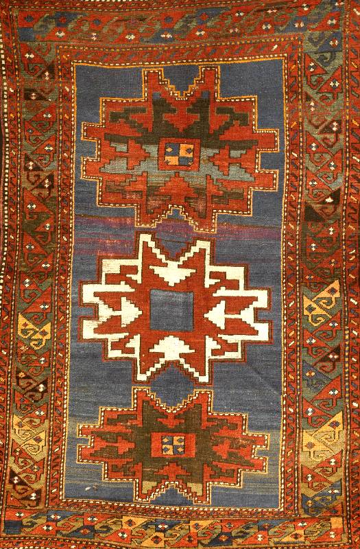 Lesgi Antik, Kaukasus, um 1900, Wolle auf Wolle, ca. 194 x 130 cm, SchÄtzwert: 3500.- EURO, EHZ: 4