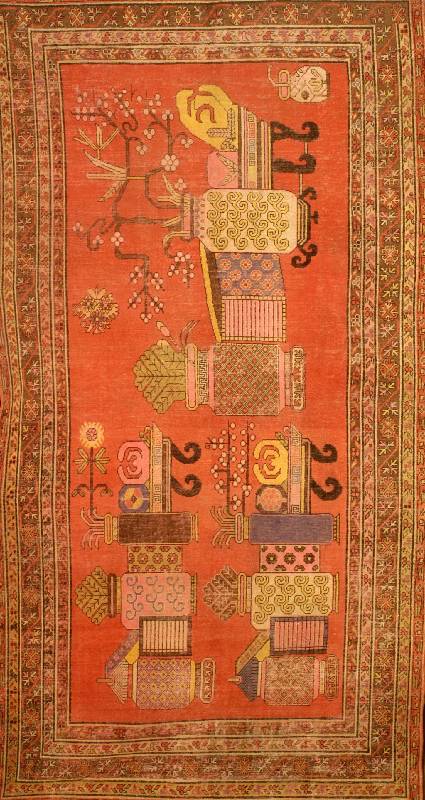 Samarghand,Antik, Ost-Turkestan, um 1910, Wolle auf Baumwolle, ca. 316 x 167 cm, Schätzwert: 7500.- EURO, EHZ: 4