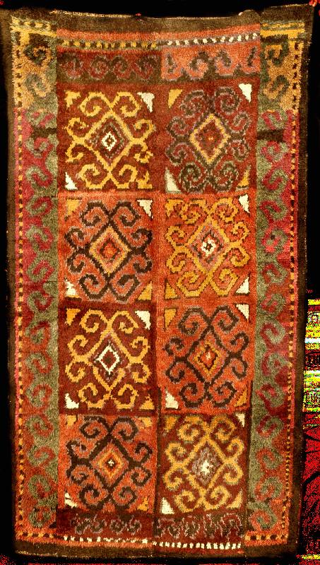 Turkmenischer Schlafteppich, sogennanter Ds chulchyr, Lakaiusbeken, Samarkand, reine Pflan zenfarben, gute Antike Nomadenarbeit, 18.Jahrh undert (um ...