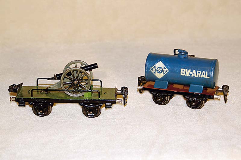 Kesselwagen, MÄrklin, Spur 0, Blech, ARAL, altersbed. l. bespielt, jedoch guter Zustand, sammelw.