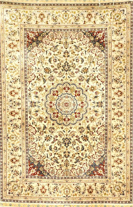 Hereke Sher fein, China, ca. 20 Jahre, reine Naturseide, ca. 96 x 63 cm, SchÄtzwert: 2400.- EURO, ca. 1,0 Mio. Kn/qm, EHZ: 1-2