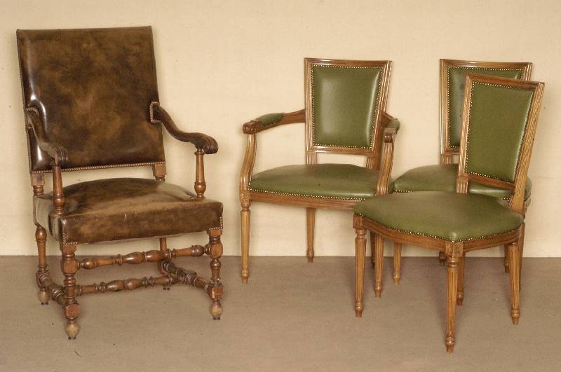 Stuhlsessel, deutsch, um 1880/90, nach althollÄndischem Stil von 1720/30, Nußbaum und Buche massiv, reiche Drechselarbeit, versprosst, stabil, ...