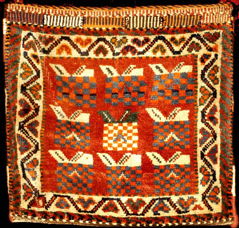 Seltene Gabbeh Shiraz Tasche Alt, Südpersie n, Naturfarben, um 1920/1930, feine glanzreich e Wolle geknüpft auf Wolle, ca. 50 x 50 cm, gr obe ...