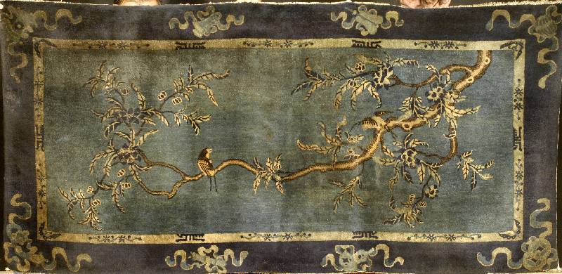 Peking Antik, China, um 1900, Wolle auf Baumwolle, ca. 186 x 90 cm, SchÄtzwert: 5500.- EURO, EHZ: 3 (altersbedingt in einen guten Erh ...