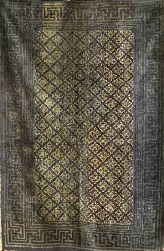 Pow Tow Antik, China, um 1900, Wolle auf Baumwolle, ca. 220 x 150 cm, Schätzwert: 7500.- EURO, EHZ: 3, rest.