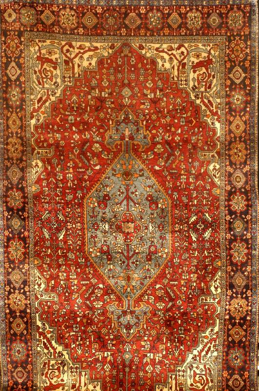 Goltogh Alt, Westpersien, um 1920, feine glanzreiche Wolle geknÜpft auf Baumwolle, Pfla nzenfarben, ca. 235 x 135 cm, SchÄtzwert: 1-2 ...