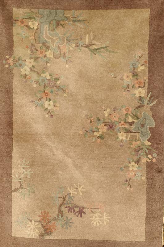 China Antik, um 1900, Wolle auf Baumwolle, ca. 148 x 97 cm, SchÄtzwert: 1600.- EURO, EHZ: