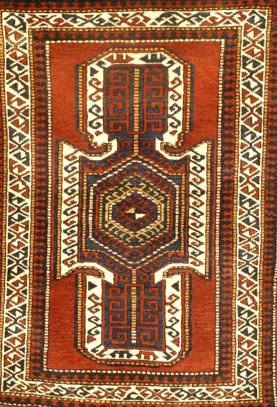 Sewan Alt (Schildkazak) , Kaukasus, reine Pf lanzenfarben, um 1920, Wolle auf Wolle, ca. 17 2 x 123 cm, SchÄtzwert: 7800,- EURO, Ehz: 2 (a ...
