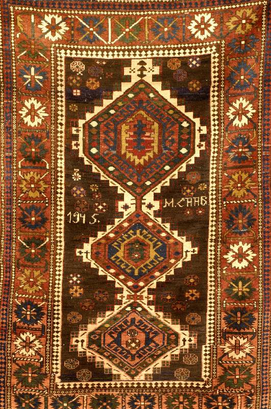 Shirwan, Armenien (Kaukasus), um 1945, Wolle auf Wolle, ca. 168 x 110 cm, Ehz: 3-4, S chÄtzwert: 3200,- EURO, mit datierung (1945) u nd ...