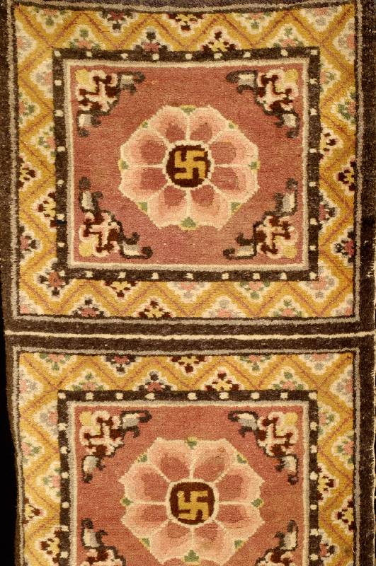 Ningxia, China, um 1900, Wolle auf Baumwolle, ca. 164 x 60 cm, SchÄtzwert: 1500.- EURO, EHZ: 2