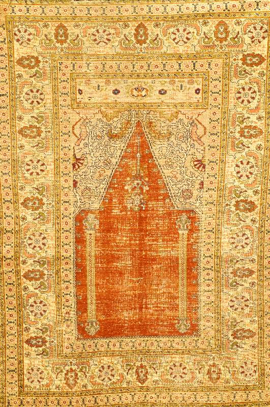 Gordis, TÜrkei, um 1880, reine Naturseide, ca. 174 x 122 cm, SchÄtzwert: 3200.- EURO, EHZ: 5, sehr selten und sammelwÜrdig, schÖner antiker ...